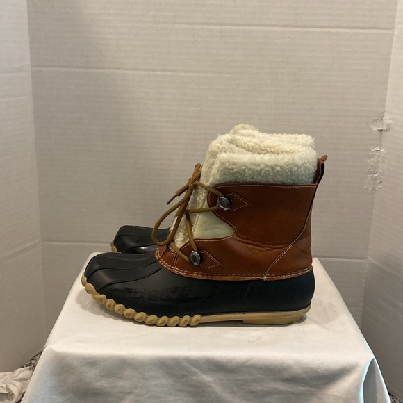Winter Snow Boots - Picture 1 of 4
